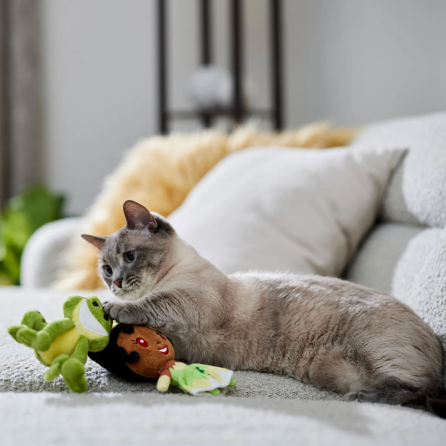 Disney Princess Tiana Plush Cat Toy With Catnip, 2 Count 3 Disney Princess Tiana Plush Cat Toy With Catnip, 2 Count - Image 3