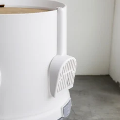 Hanamya Cat Litter Box With Scoop & Scratcher -Furry Feast 677142 PT5. AC SS1800 V1680728859