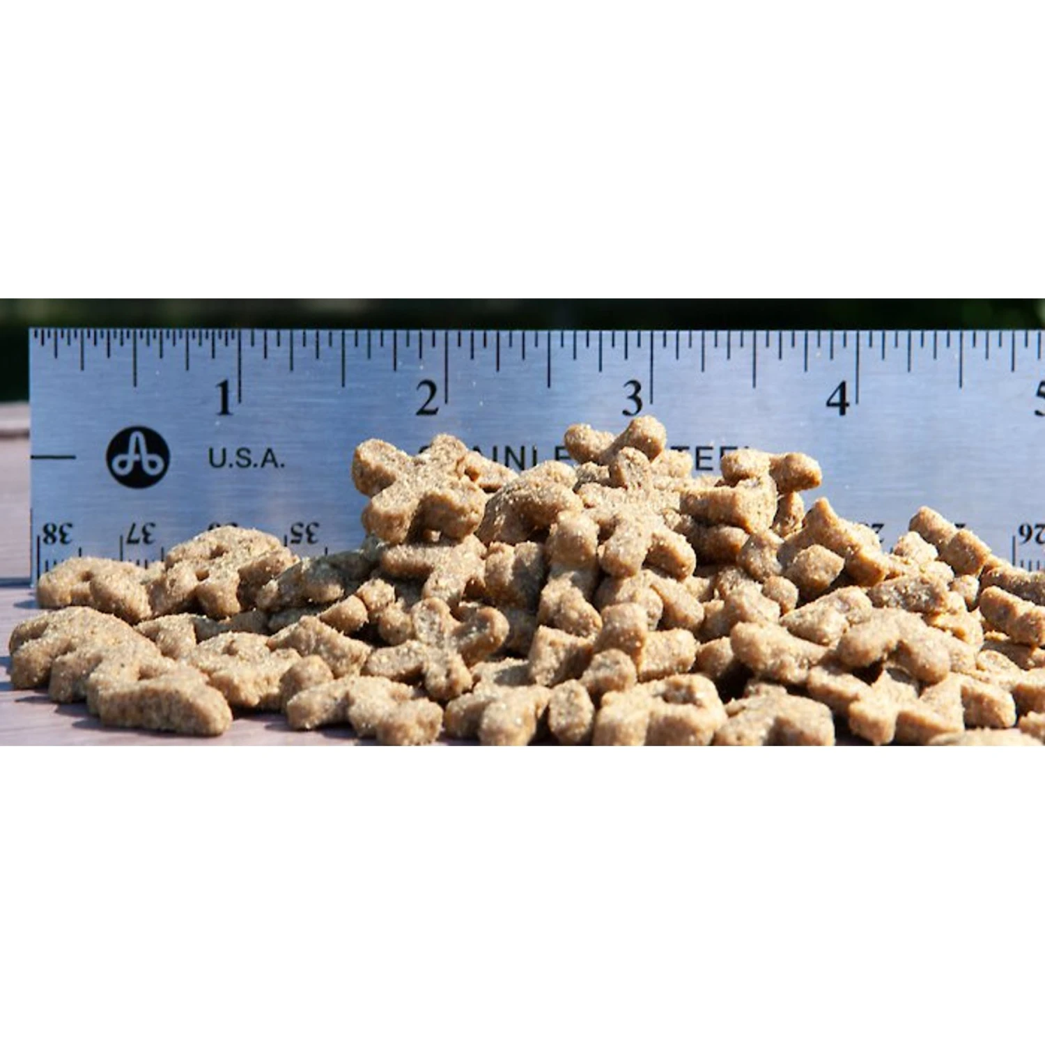 Blackwood Chicken Meal & Rice Recipe Indoor Formula Dry Cat Food 2 Blackwood Chicken Meal & Rice Recipe Indoor Formula Dry Cat Food - Image 2